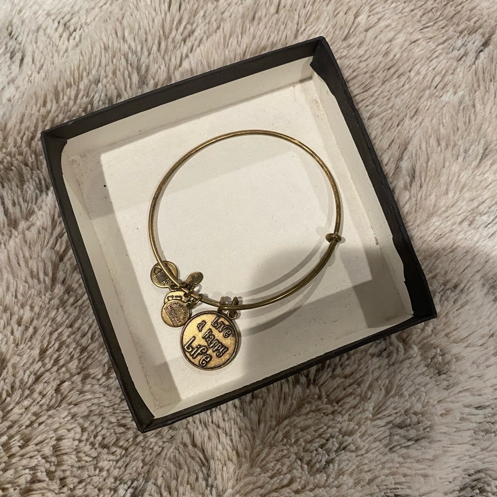 Alex n ani bracelet